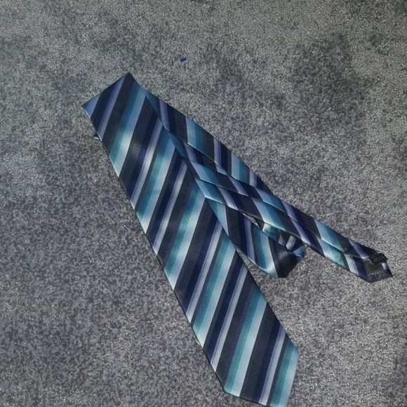 Valario Garati tie - Picture 1 of 2